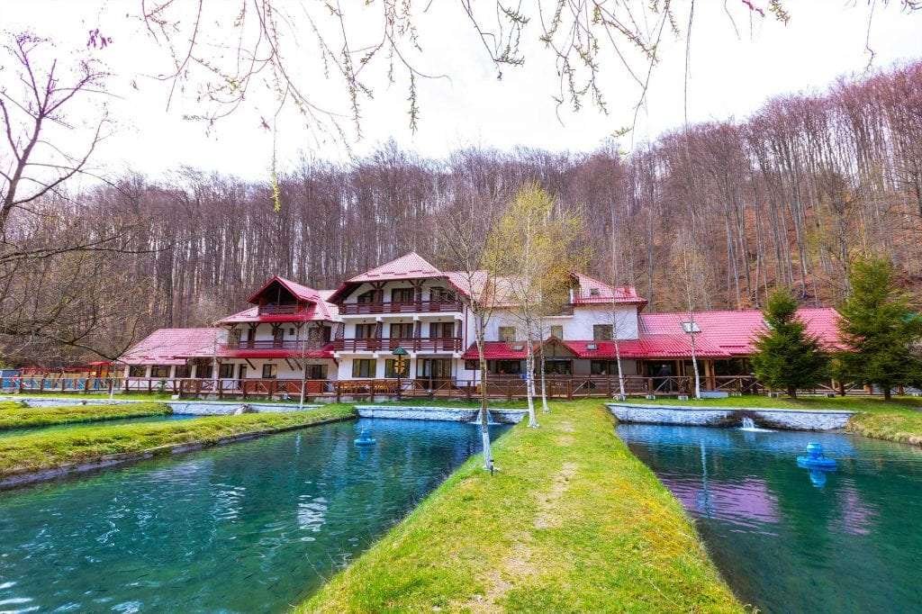 Păstrăvăria Brătioara