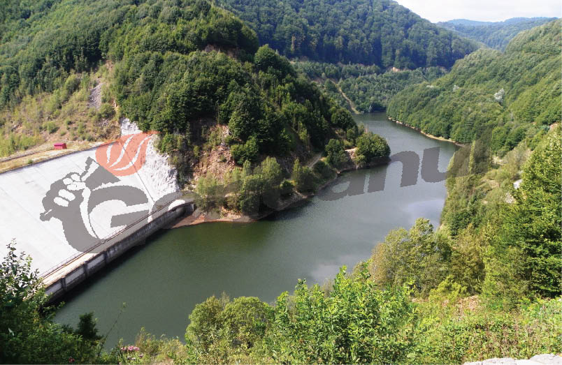Lacul Vâja