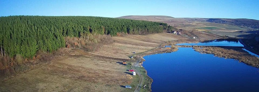 Lac Sub Pădure