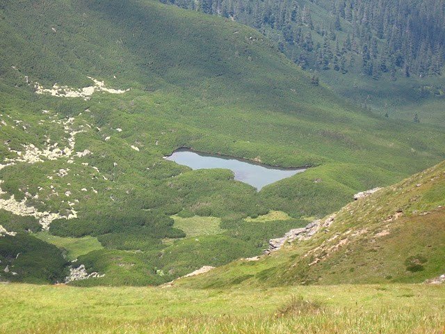 Lacul Iezerul Mic