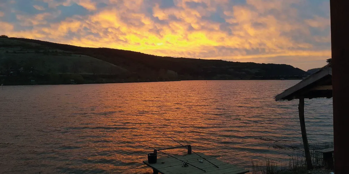 Lacul Țaga Mică