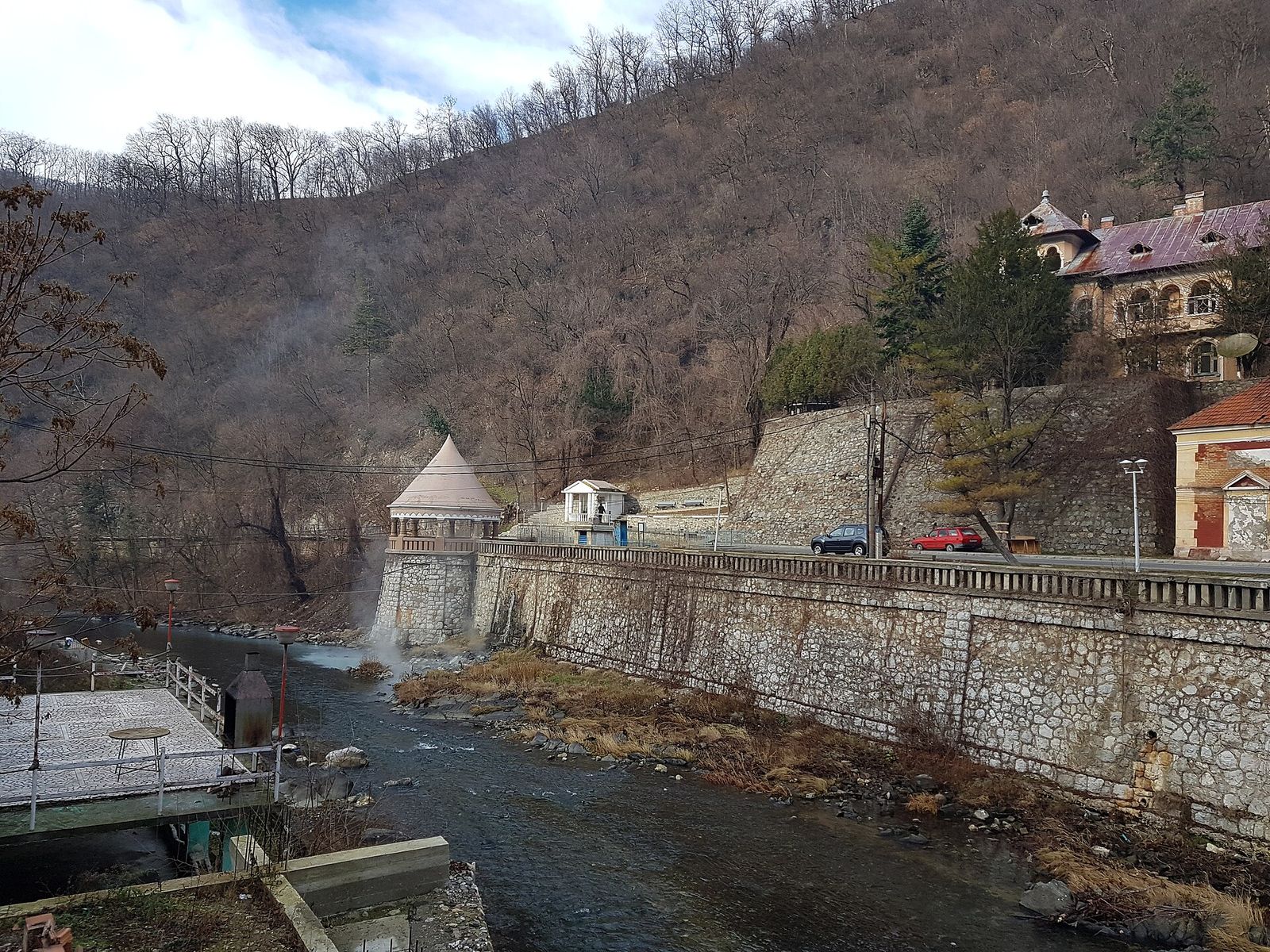 Râul Cerna — Băile Herculane